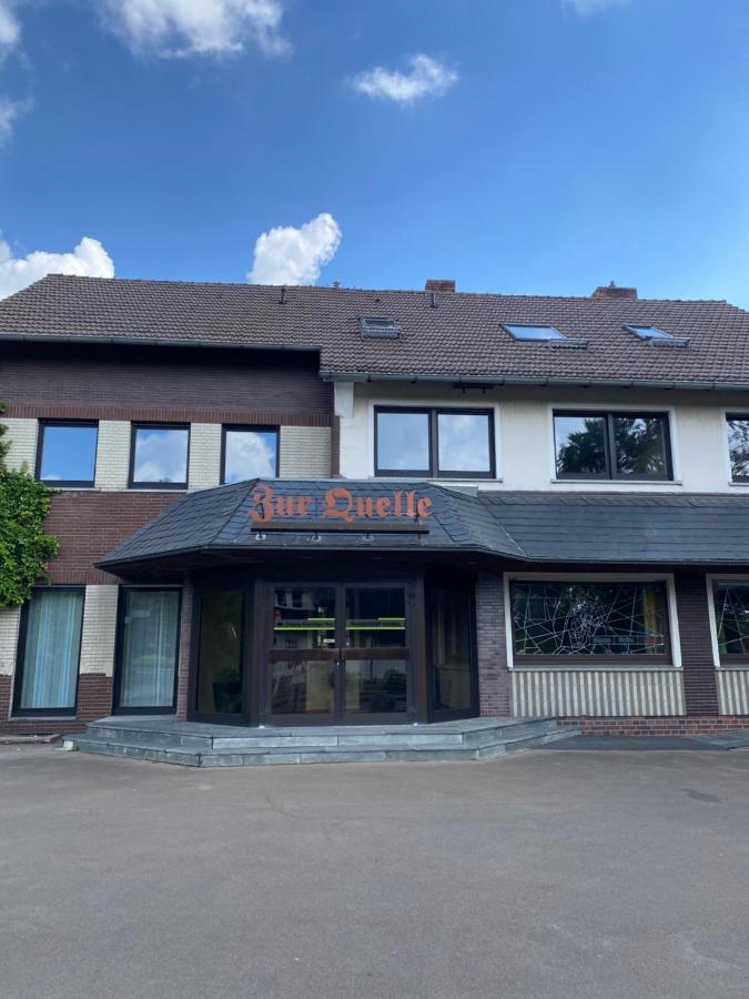 Отель Bistro-Zur-Quelle Минден Экстерьер фото